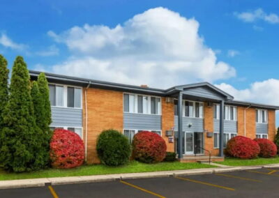 The Cove on 13 Apartments Best Apartments for Rent in Roseville MI